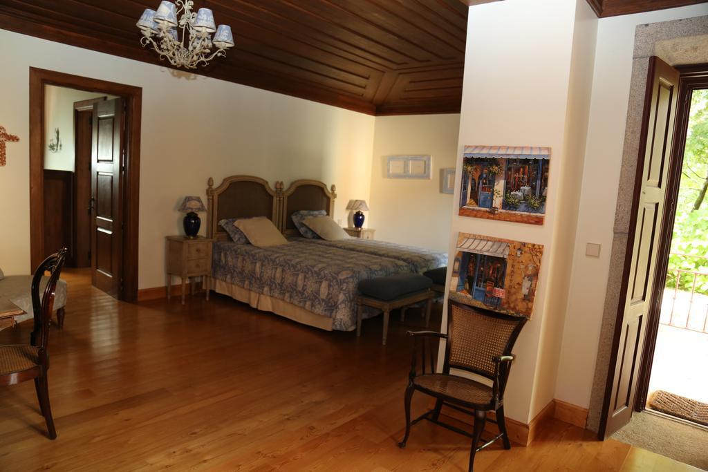 Quinta Dos Castanheiros Bed And Breakfast Ponte de Lima Værelse billede